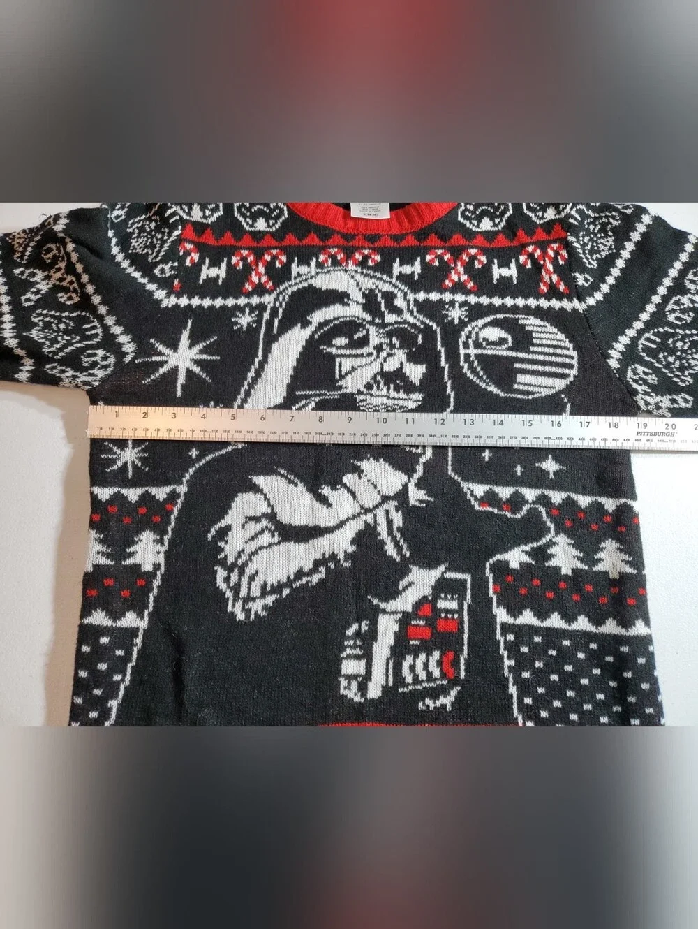 Star Wars Men's Sm (34-36) Black & Red Darth Vader Holiday Sweater